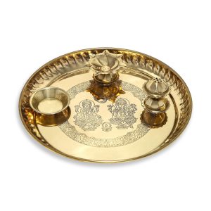 HANDTECHINDIA Traditional Brass Puja Aarti Thali Religious Plate for Home Mandir Temple, Diwali Decoration Gift, Festival Ethnic Worship Plate, Hindu Temple Decor, 8-Inch